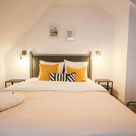 Vakantiehuis Wasquehal - House With Garden 8P 4Br !